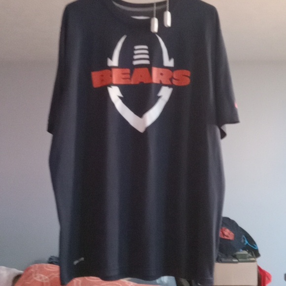Nike Dri-fit Chicago Bears tshirt - Picture 4 of 4